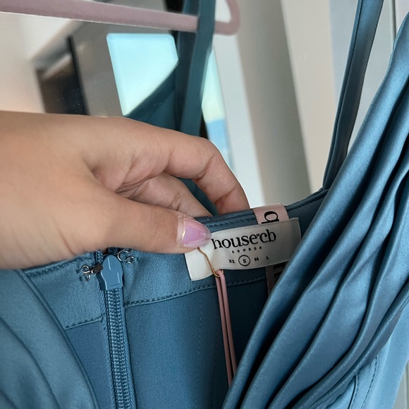 HOUSE OF CB FAYE DRESS - Picture 2 of 5